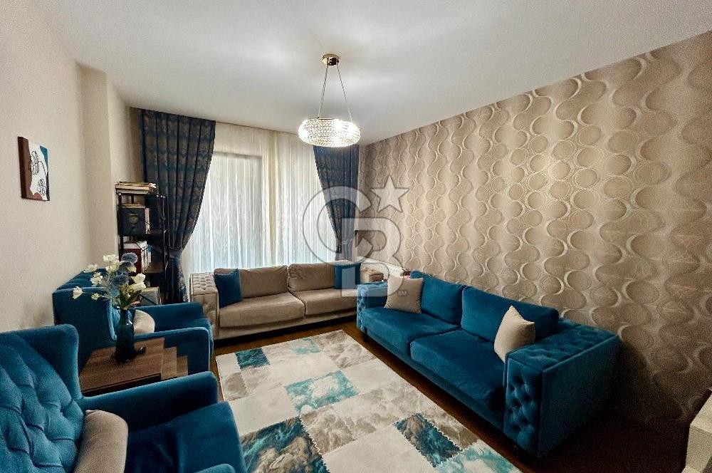 Beylikdüzü Adnan Kahveci Dora Park 2 Sitesinde Satılık 4+1 Daire