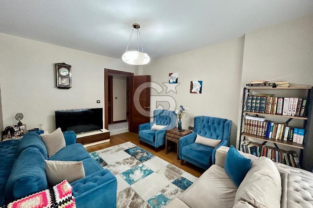 Beylikdüzü Adnan Kahveci Dora Park 2 Sitesinde Satılık 4+1 Daire