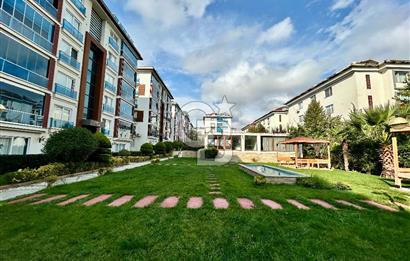 Beylikdüzü Adnan Kahveci Dora Park 2 Sitesinde Satılık 4+1 Daire