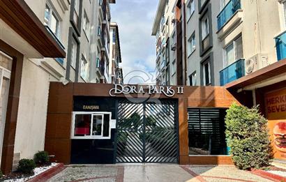 Beylikdüzü Adnan Kahveci Dora Park 2 Sitesinde Satılık 4+1 Daire