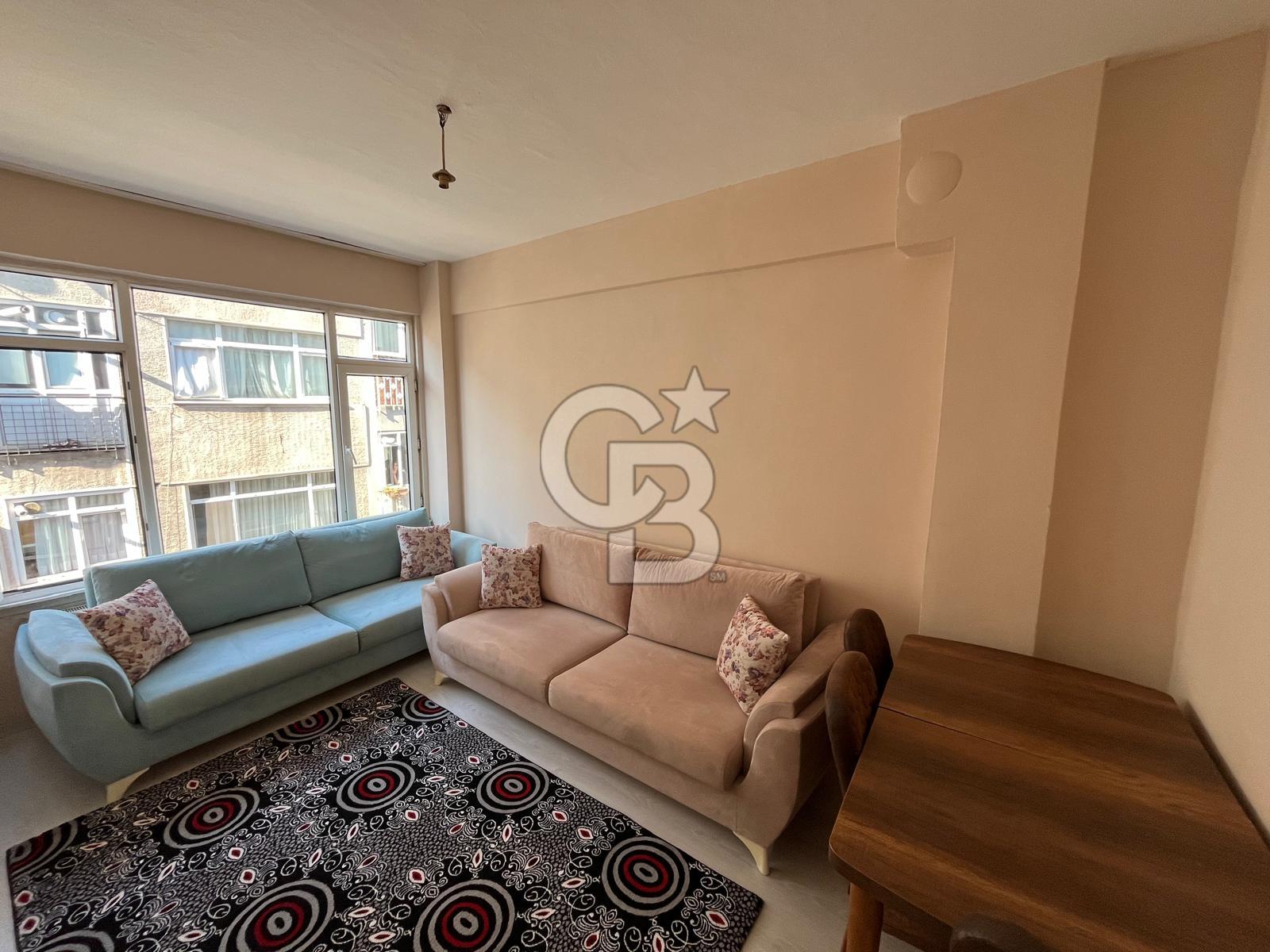 KADIKÖY OSMANAĞA MAH. MİSAKİ MİLLİ SK. EŞYALI SATILIK 2+1 DAİRE