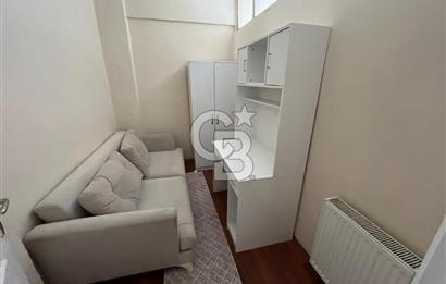 KADIKÖY OSMANAĞA MAH. MİSAKİ MİLLİ SK. EŞYALI SATILIK 2+1 DAİRE