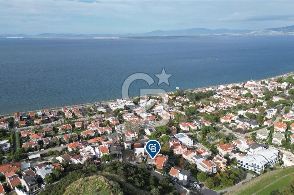 Narlıdere, Limanreis’de Deniz Manzaralı Temel’den Satılık Villalar