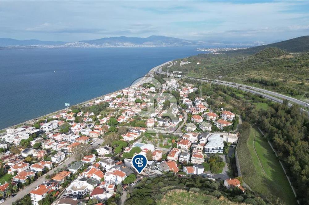 Narlıdere, Limanreis’de Deniz Manzaralı Temel’den Satılık Villalar