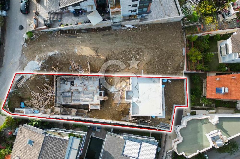 Narlıdere, Limanreis’de Deniz Manzaralı Temel’den Satılık Villalar