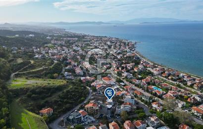Narlıdere, Limanreis’de Deniz Manzaralı Temel’den Satılık Villalar