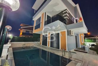 Hisar Mahallesinde Deniz Manzaralı, Havuzlu, Full Eşyalı 4+1 Mükemmel Villa! - 1 - 312222