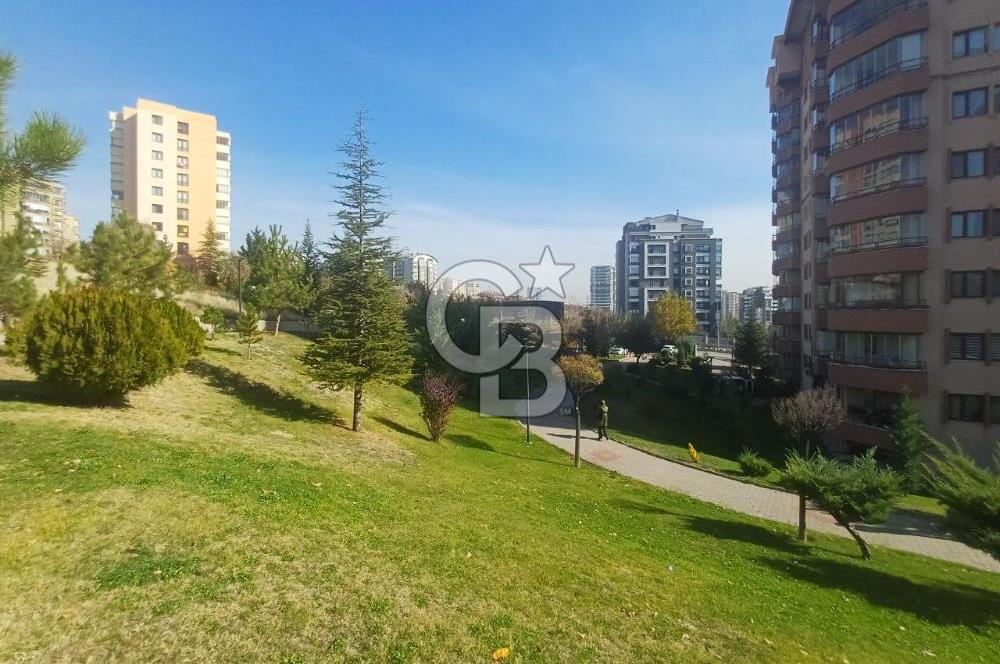 Yaşamkent Park Caddesinde Geniş Peyzajlı Satılık 3+1 Daire