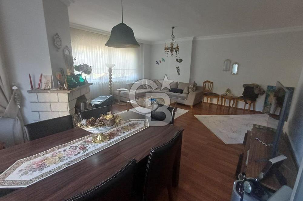 Yaşamkent Park Caddesinde Geniş Peyzajlı Satılık 3+1 Daire