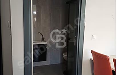 PURSAKLAR-SARAYDA PROTOKOL YOLUNA CEPHE 1+1 KİRALIK DAİRE