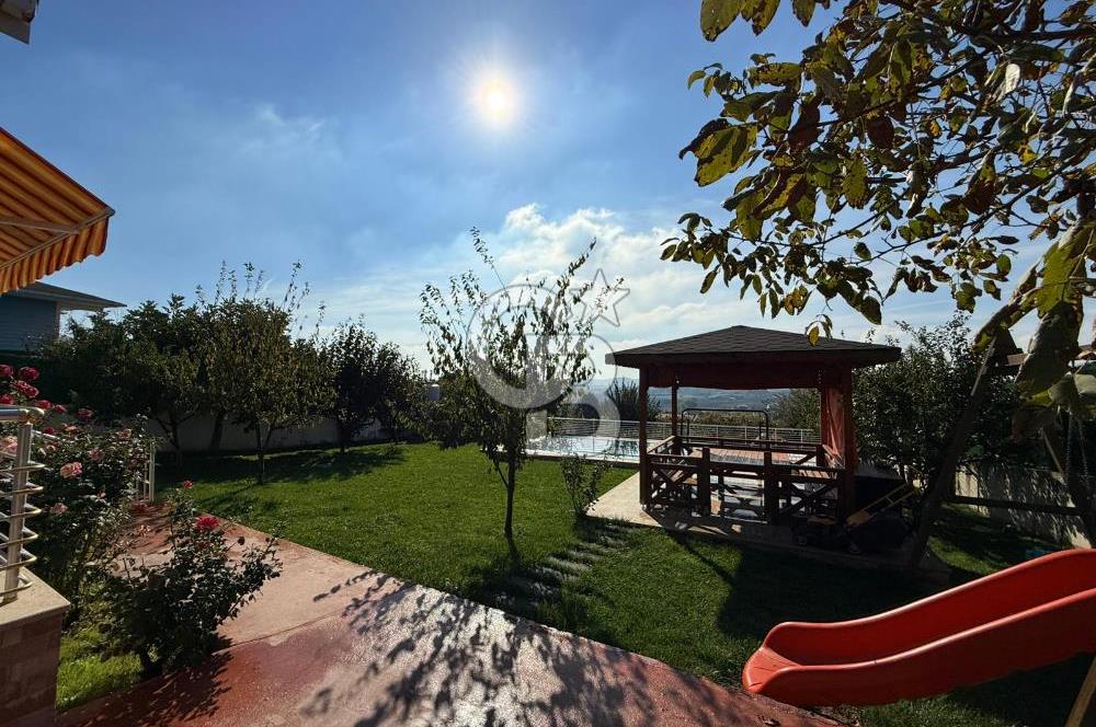 ÇATALCA ÇAKIL'DA YAPI KAYITLI HAVUZLU 3+1 MÜSTAKİL EV