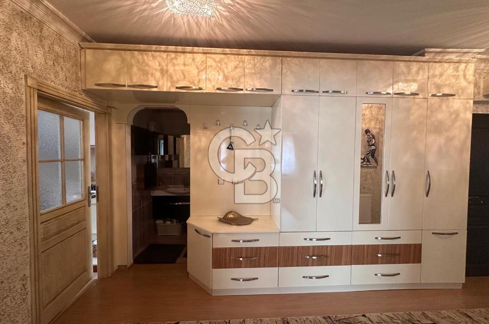 Osmanlı Mahallesi 'nde Cadde Üstü Satılık Geniş, Ferah 3+1 Daire