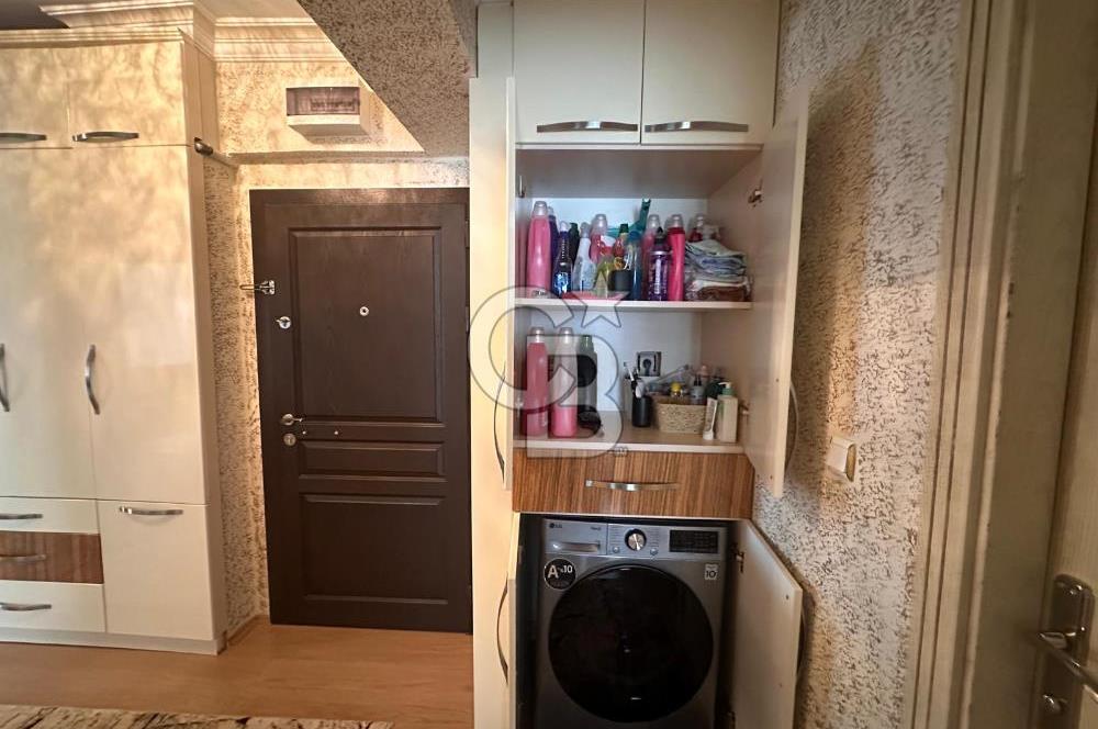 Osmanlı Mahallesi 'nde Cadde Üstü Satılık Geniş, Ferah 3+1 Daire