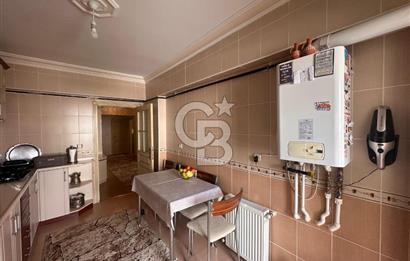 Osmanlı Mahallesi 'nde Cadde Üstü Satılık Geniş, Ferah 3+1 Daire