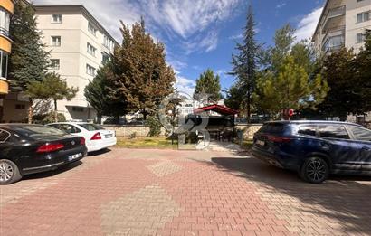 Osmanlı Mahallesi 'nde Cadde Üstü Satılık Geniş, Ferah 3+1 Daire