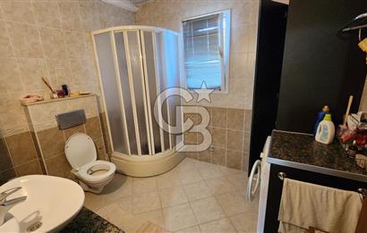 Urla Çeşmealtı'nda Havuzlu Çok Nezih Sitede Eşyalı Kiralık Villa