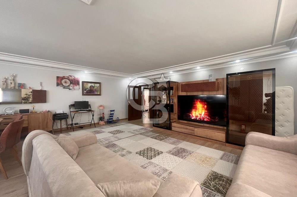 Cb Vizyon Tuğba ERKAL'dan Merkezi Lokasyon Yapılı Geniş Daire