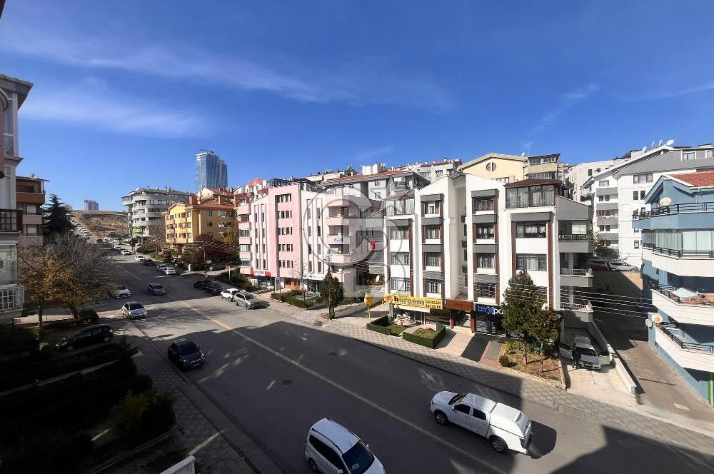 Cb Vizyon Tuğba ERKAL'dan Merkezi Lokasyon Yapılı Geniş Daire