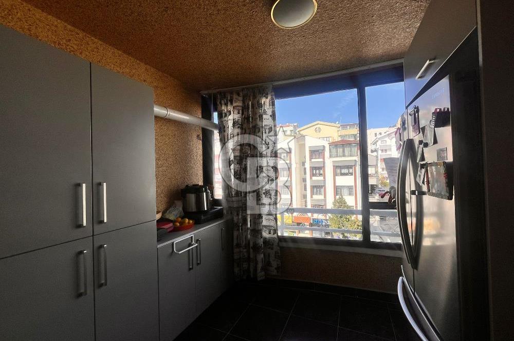 Cb Vizyon Tuğba ERKAL'dan Merkezi Lokasyon Yapılı Geniş Daire