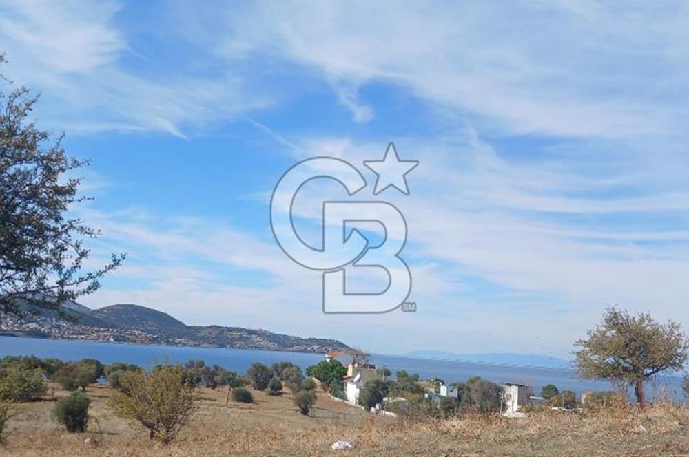 Aliağa Çakmaklı Mahallesinde Deniz Manzaralı Satılık Arsa