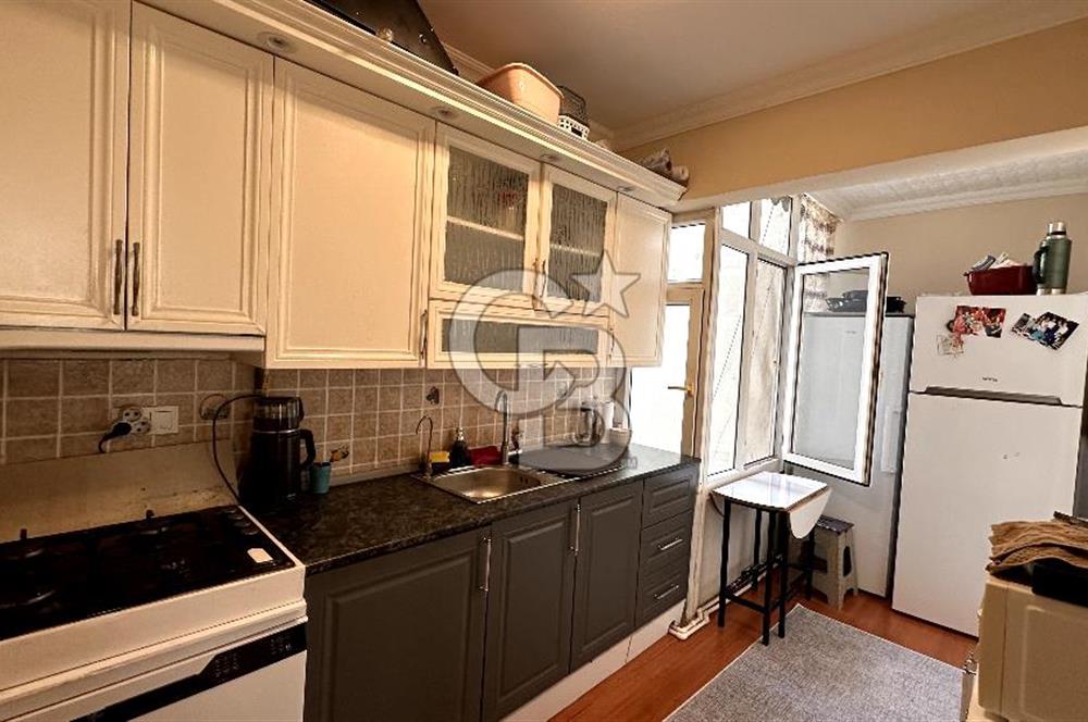 BALÇOVA ÇOK MERKEZİ KONUMDA SATILIK 2+1 DAİRE