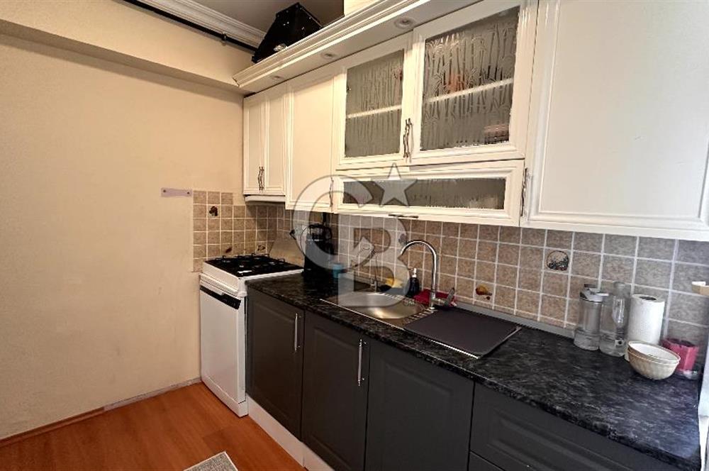 BALÇOVA ÇOK MERKEZİ KONUMDA SATILIK 2+1 DAİRE