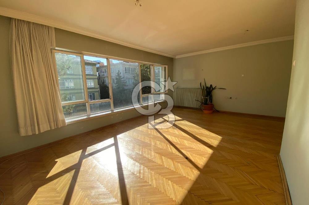 EMEK MH AŞTİ YAKINI ARA KAT,AÇIK OTOPARKLI BOŞ 3+1 SATILIK DAİRE