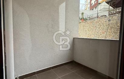 DENİZ VE ŞEHİR MANZARALI, MERKEZİ KONUMDA 3+1 KİRALIK DAİRE