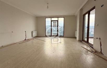 DENİZ VE ŞEHİR MANZARALI, MERKEZİ KONUMDA 3+1 KİRALIK DAİRE