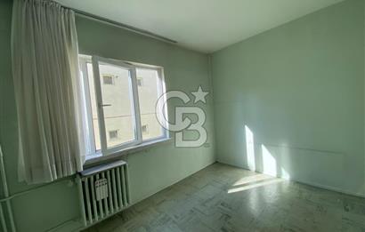 EMEK MH AŞTİ YAKINI ARA KAT,AÇIK OTOPARKLI BOŞ 3+1 SATILIK DAİRE