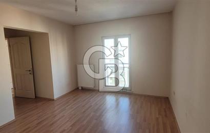 Karşıyaka Oyak Sitesinde Full Deniz Manzaralı 3+1 Kiralık Daire.