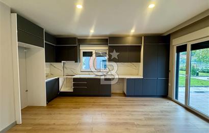 CB Elexus| Kırkpınarda Göl ve Orman Manzaralı 4+1 Satılık Villa