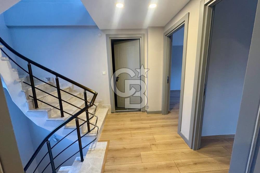 CB Elexus| Kırkpınarda Göl ve Orman Manzaralı 4+1 Satılık Villa