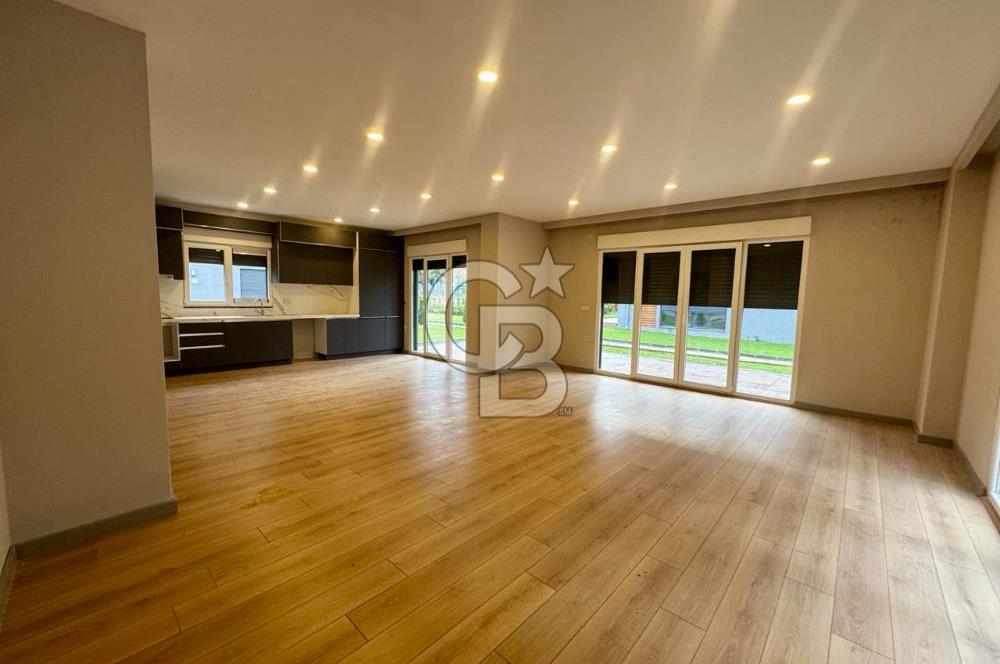 CB Elexus| Kırkpınarda Göl ve Orman Manzaralı 4+1 Satılık Villa