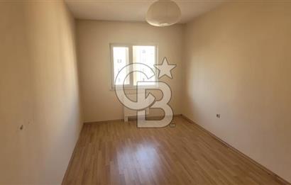 Karşıyaka Oyak Sitesinde Full Deniz Manzaralı 3+1 Kiralık Daire.