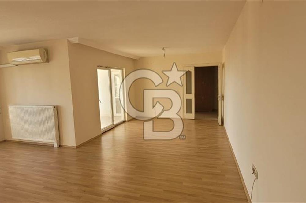Karşıyaka Oyak Sitesinde Full Deniz Manzaralı 3+1 Kiralık Daire.