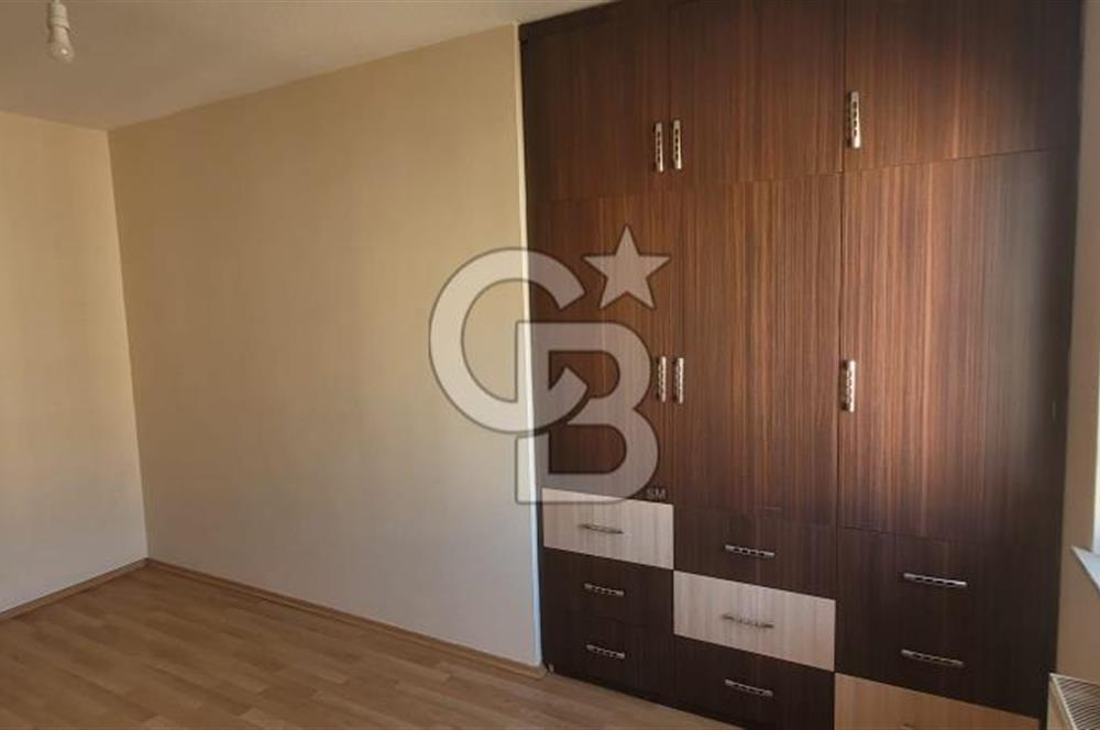 Karşıyaka Oyak Sitesinde Full Deniz Manzaralı 3+1 Kiralık Daire.