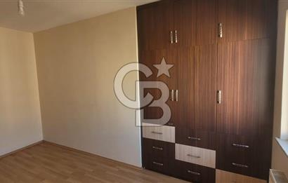 Karşıyaka Oyak Sitesinde Full Deniz Manzaralı 3+1 Kiralık Daire.