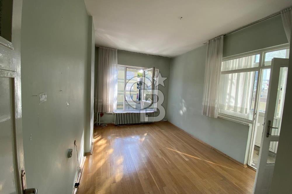 EMEK MH AŞTİ YAKINI ARA KAT,AÇIK OTOPARKLI BOŞ 3+1 SATILIK DAİRE