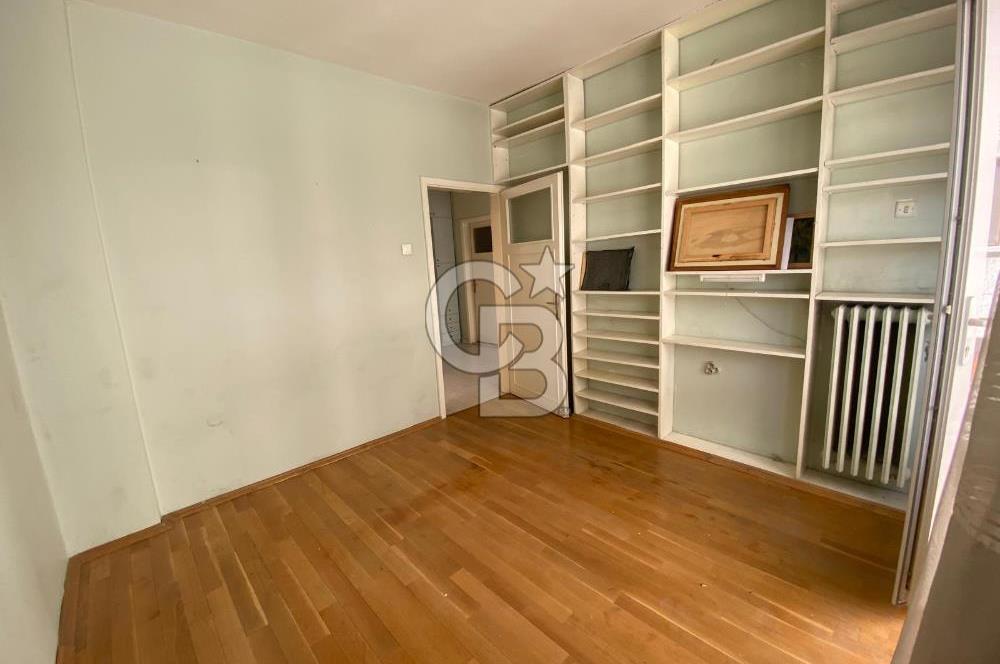 EMEK MH AŞTİ YAKINI ARA KAT,AÇIK OTOPARKLI BOŞ 3+1 SATILIK DAİRE