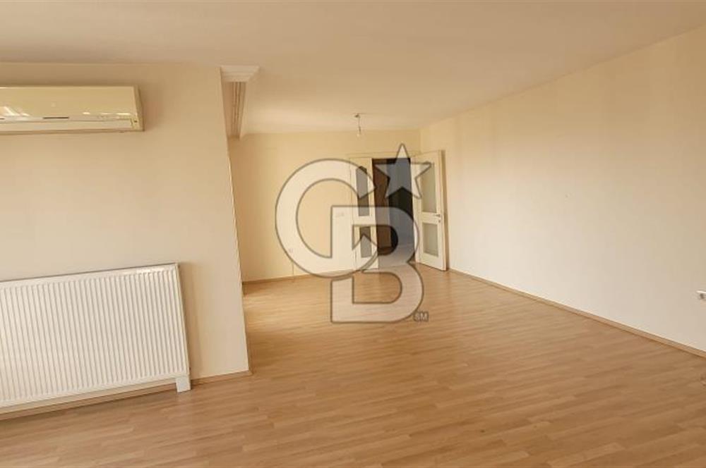 Karşıyaka Oyak Sitesinde Full Deniz Manzaralı 3+1 Kiralık Daire.