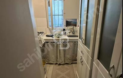 BEBEK DAYIBEY SOKAKTA 2 KATLI BAHÇELİ SATILIK MÜSTAKİL EV