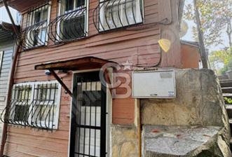 BEBEK DAYIBEY SOKAKTA 2 KATLI BAHÇELİ SATILIK MÜSTAKİL EV - 3 - 312331