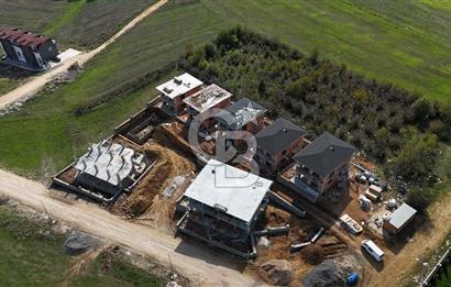 CB Elexus | Kabaoğlu'nda Lüks Yaşam 4+1 Şömineli Havuzlu Villa