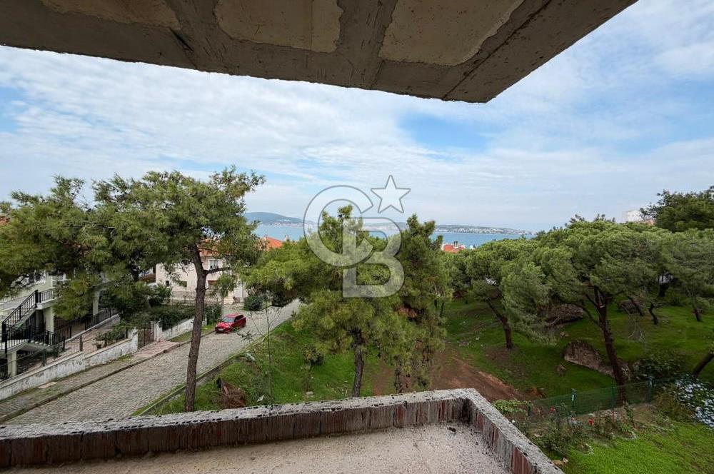 Ayvalık Çamlıkta Her Katı Deniz Manzaralı Natamam 3 Katlı Villa