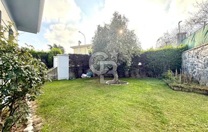 Ardıçlı Göl Evleri Satılık 5+2 Dubleks Villa