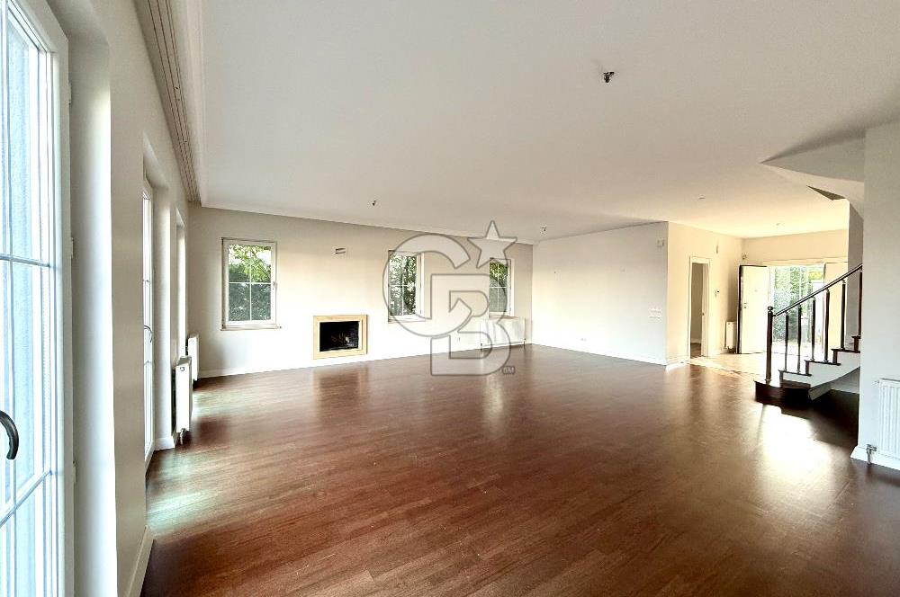 Ardıçlı Göl Evleri Satılık 5+2 Dubleks Villa