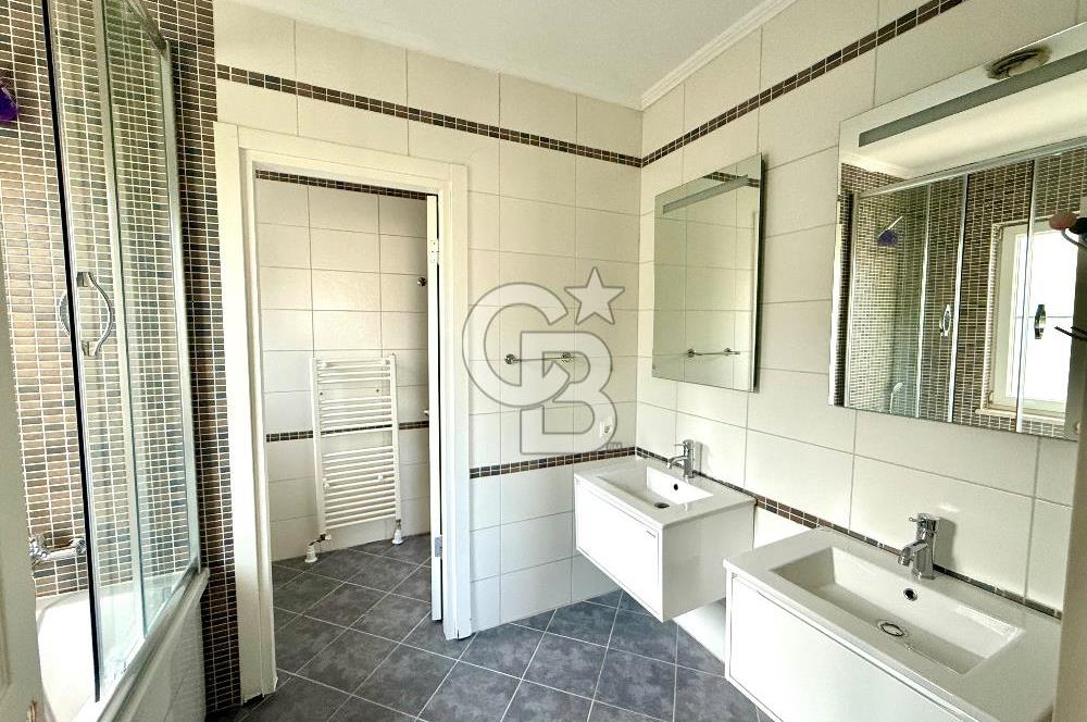 Ardıçlı Göl Evleri Satılık 5+2 Dubleks Villa