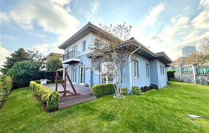 Ardıçlı Göl Evleri Satılık 5+2 Dubleks Villa