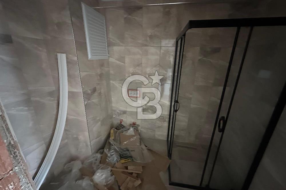 Cumhuriyet Mahallesi’nde Satılık 3. Kat Daire – Asansörlü, Geniş Balkonlu, Denize Yakın